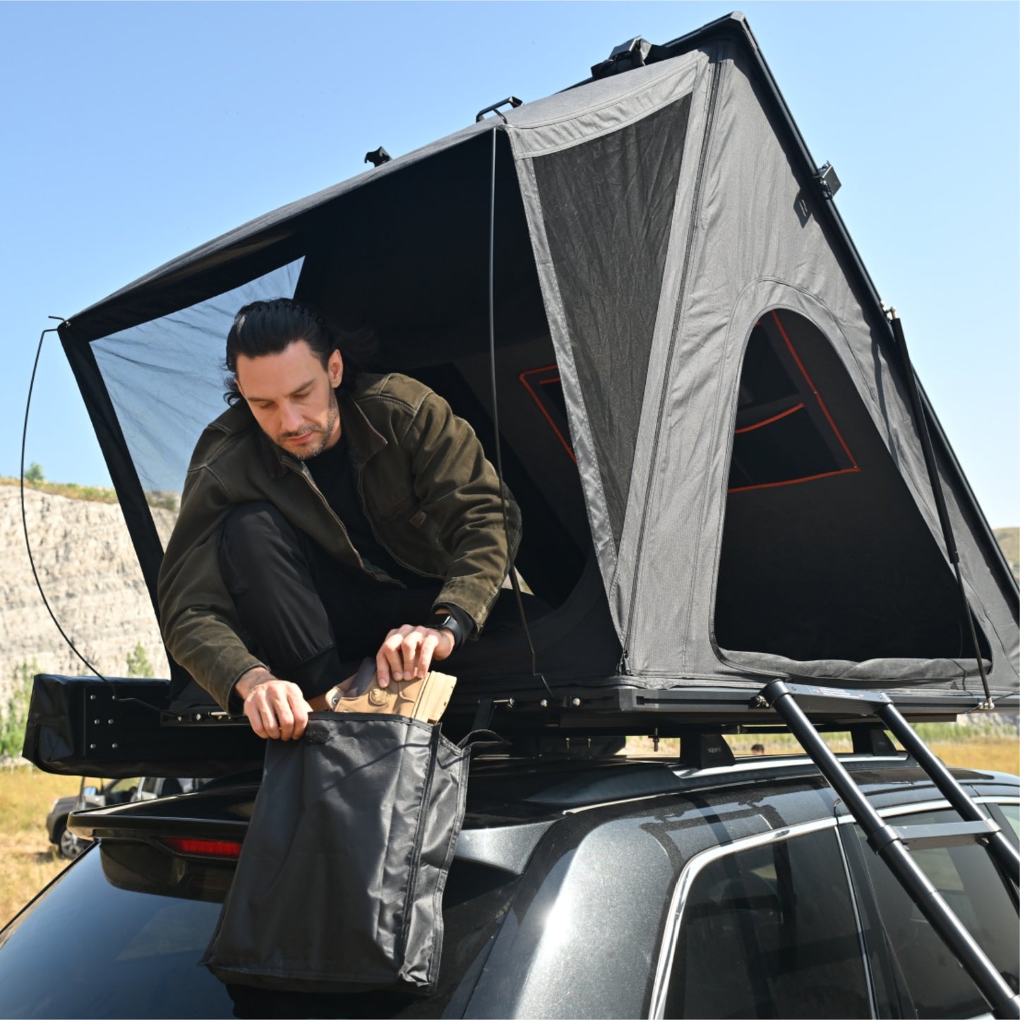 KingCamp ENDLESS 8 Rooftop Tent – Ultra-Thin 8cm Hard Shell, Waterproof & Lightweight for 4x4 & SUV Overlanding